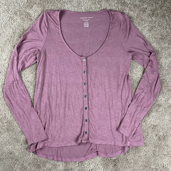 American Eagle Long Sleeve Top - Picture 1 of 3